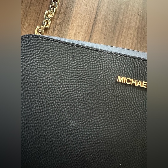 Michael kors black cross body purse with gold accents - Picture 2 of 8